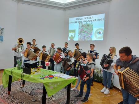Harmonikarski orkester Primoža Zvira